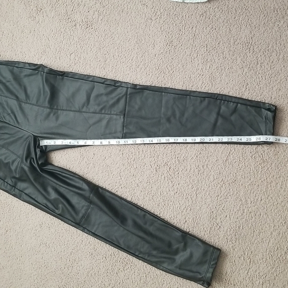 Threadsence Women's Faux Leather Leggings - Picture 9 of 16